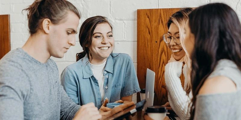 Quelles sont les différences entre le BTS CI et le BUT TC ?